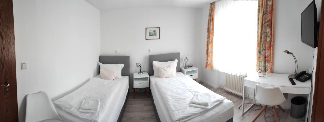 Hotel Schiff Rastatt Quarto foto